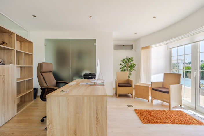 Image No.38-4 Bed Villa for sale