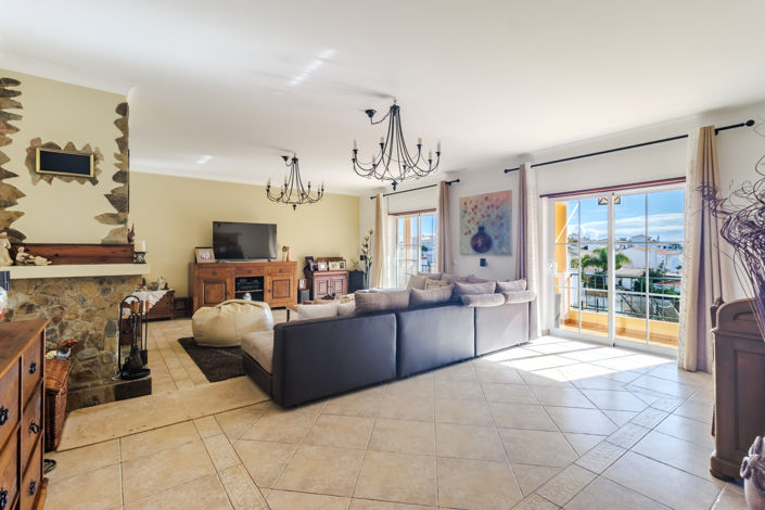 Image No.3-Villa de 5 chambres à vendre à Lagos