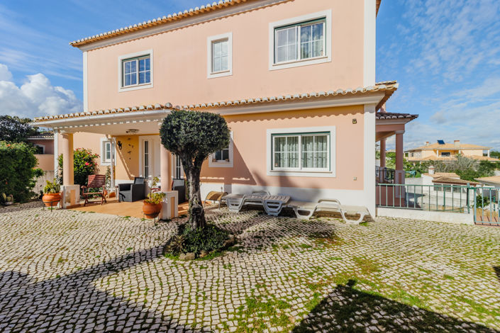 Image No.8-Villa de 5 chambres à vendre à Lagos