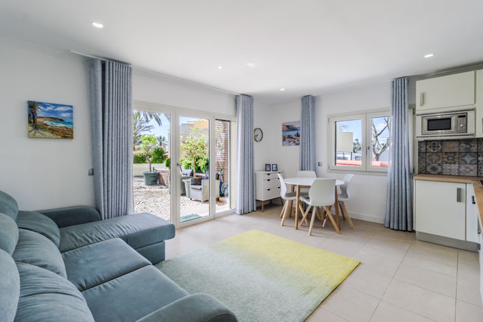 Image No.4-Maison de ville de 2 chambres à vendre à Lagos