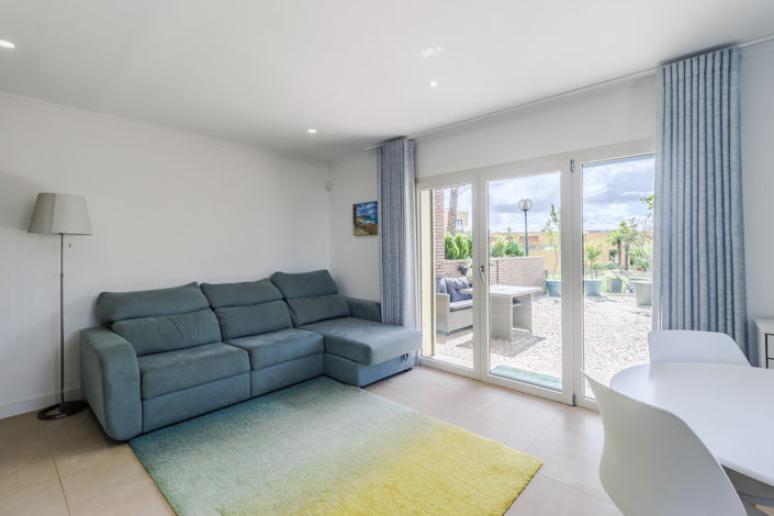 Image No.6-Maison de ville de 2 chambres à vendre à Lagos