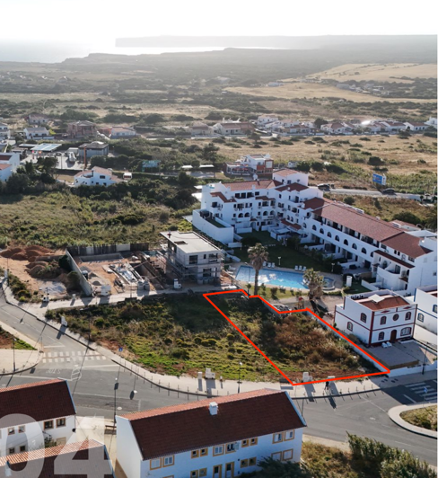 Image No.10-3 Bed Plot for sale