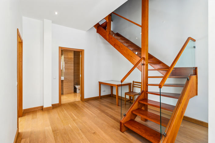 Image No.31-3 Bed Townhouse for sale