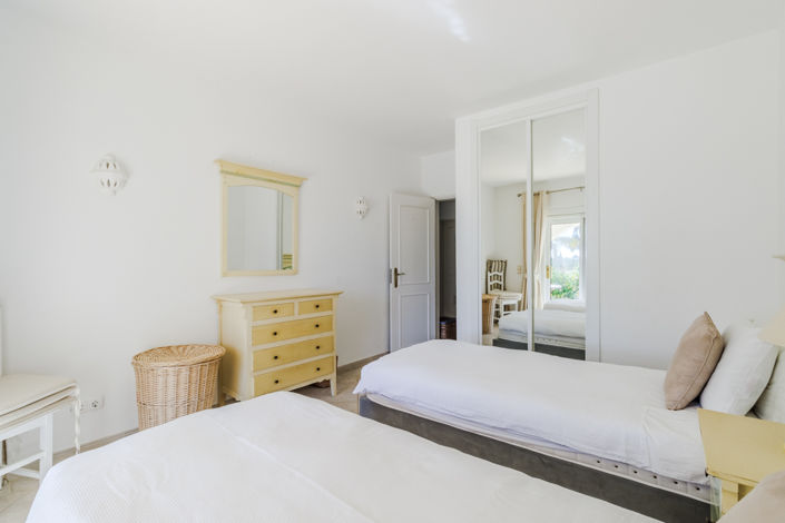 Image No.17-3 Bed Villa for sale