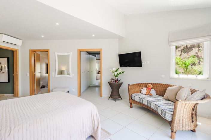 Image No.25-3 Bed Villa for sale