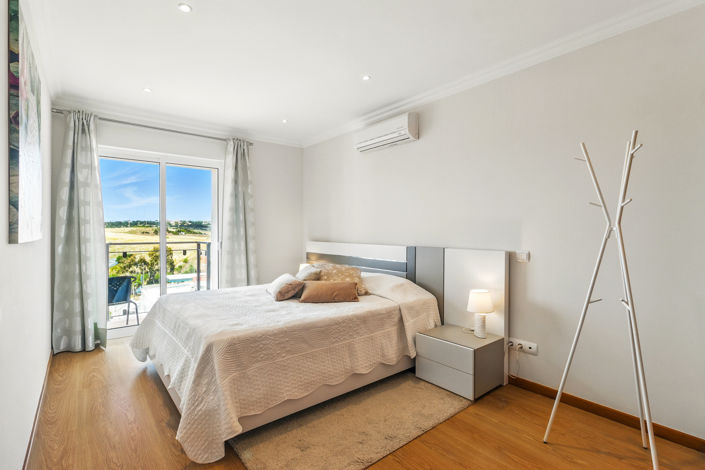 Image No.17-2 Bed Apartment for sale