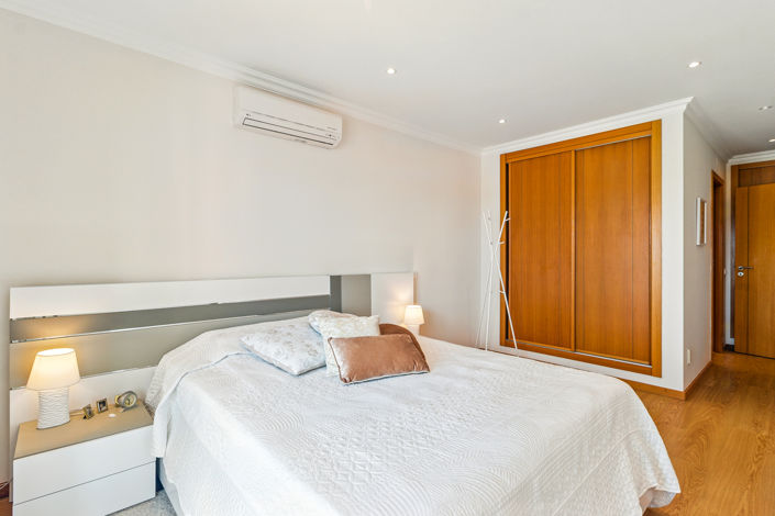 Image No.18-2 Bed Apartment for sale