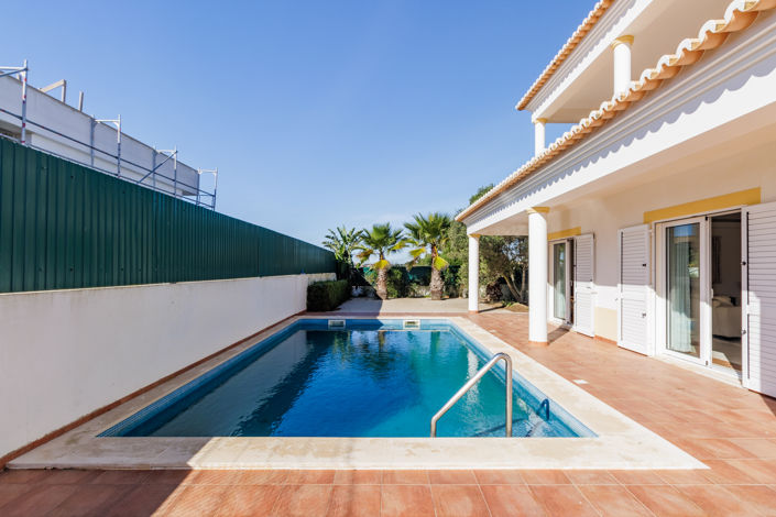 Image No.4-6 Bed Villa for sale