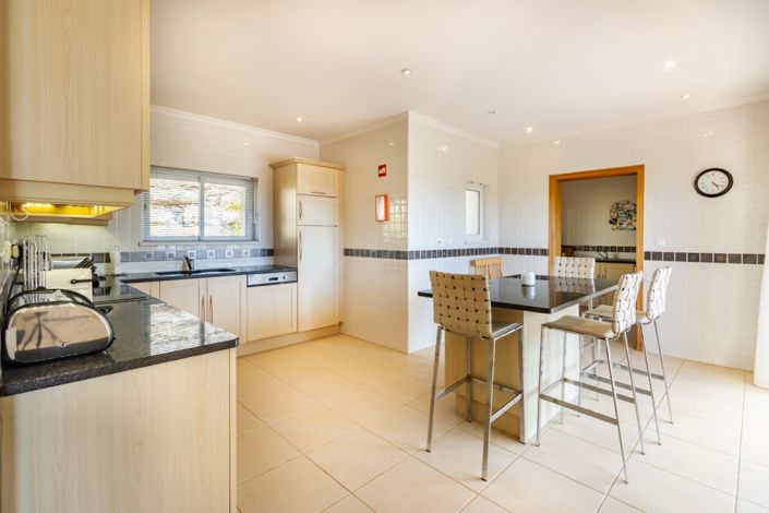 Image No.11-3 Bed Villa for sale