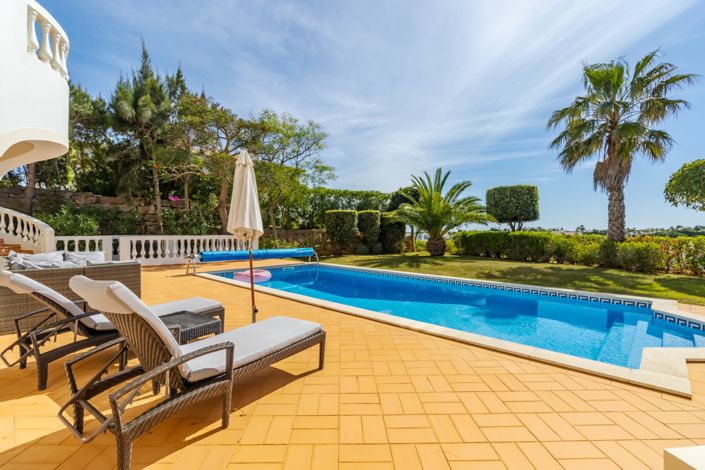 Image No.17-3 Bed Villa for sale