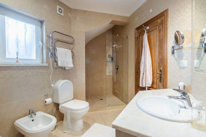 Image No.26-3 Bed Villa for sale