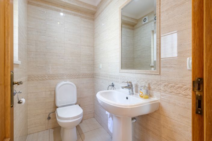 Image No.33-3 Bed Villa for sale