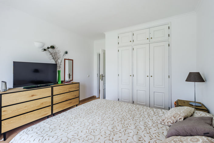 Image No.19-3 Bed Apartment for sale