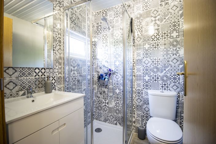 Image No.35-8 Bed Property for sale