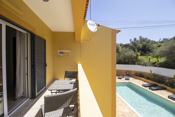 Image No.38-8 Bed Property for sale