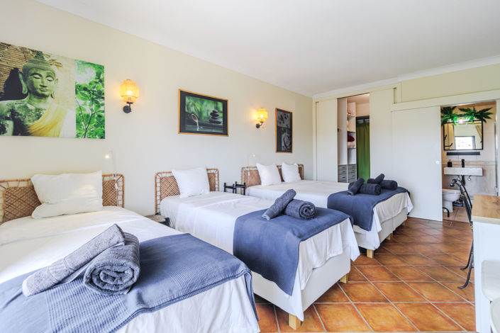 Image No.27-7 Bed Commercial for sale