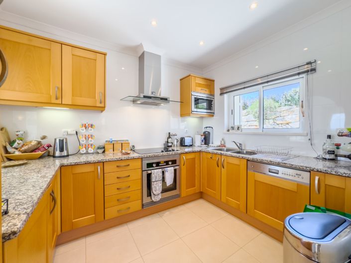 Image No.11-3 Bed Villa for sale