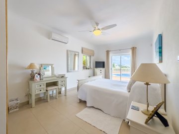 8 BEDROOM MASTER (Large).jpg