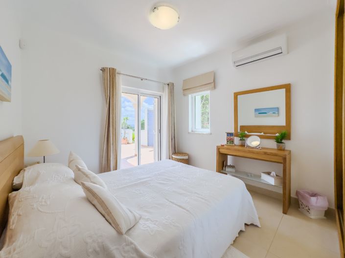 Image No.22-3 Bed Villa for sale