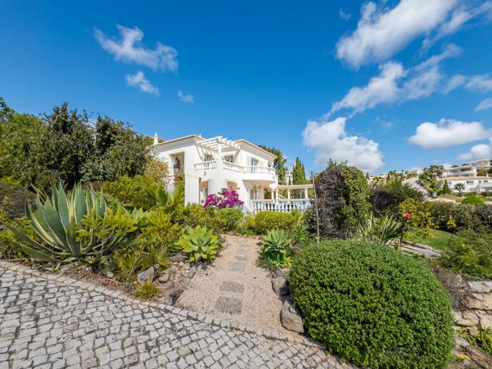 Image No.28-3 Bed Villa for sale