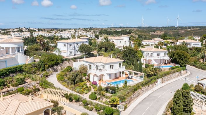 Image No.35-3 Bed Villa for sale