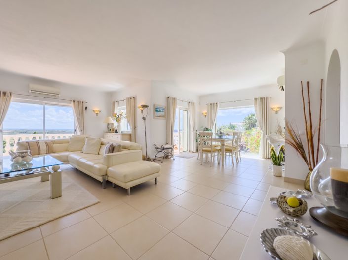 Image No.5-3 Bed Villa for sale