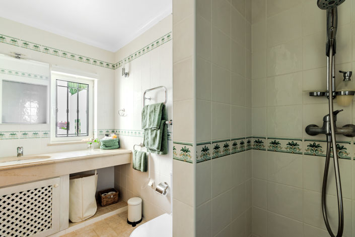 Image No.39-4 Bed Villa for sale