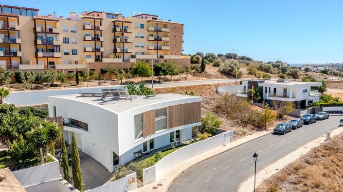 Image No.28-4 Bed Villa for sale