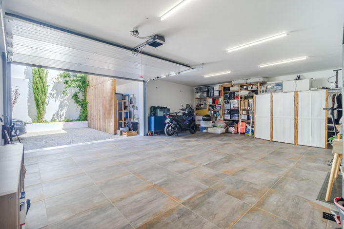 Image No.34-4 Bed Villa for sale