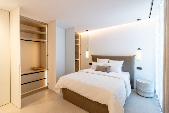 Image No.32-3 Bed Apartment for sale