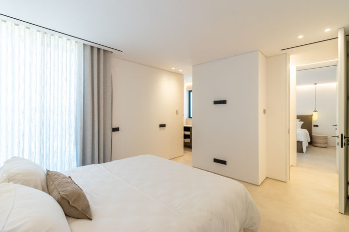 Image No.33-3 Bed Apartment for sale