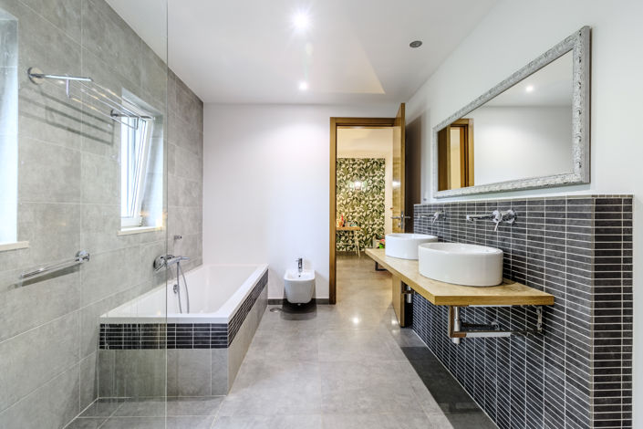 Image No.17-5 Bed Villa for sale