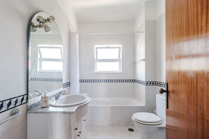 Image No.19-Appartement de 2 chambres à vendre à Lagos