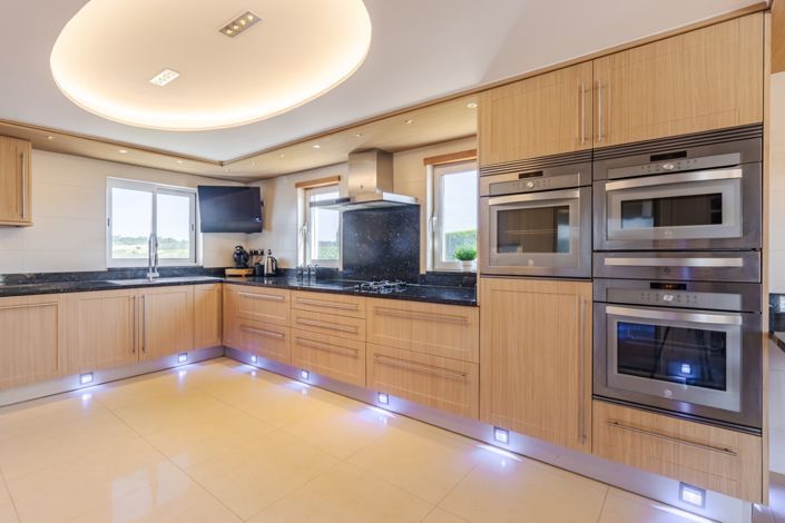 Image No.13-4 Bed Villa for sale