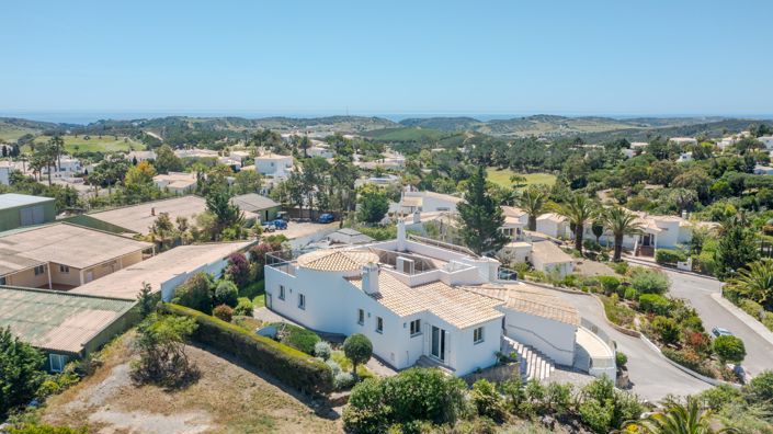 Image No.53-4 Bed Villa for sale