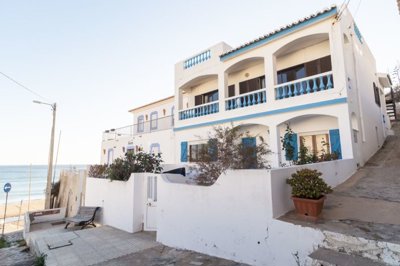Villa in Burgau (Large).jpg