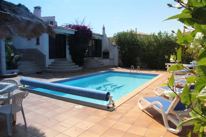 Image No.5-Villa de 5 chambres à vendre à Lagos