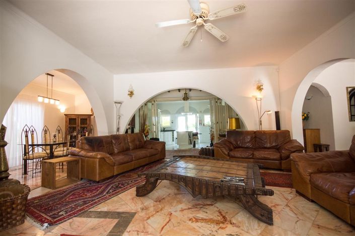 Image No.7-Villa de 5 chambres à vendre à Lagos