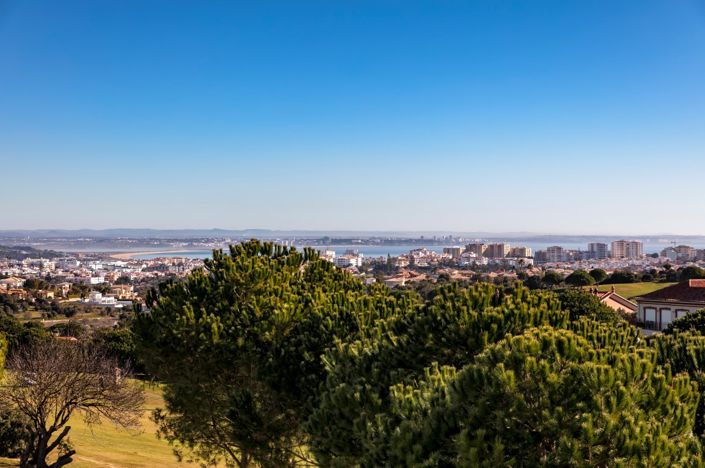 Image No.13-Maison de ville de 2 chambres à vendre à Lagos
