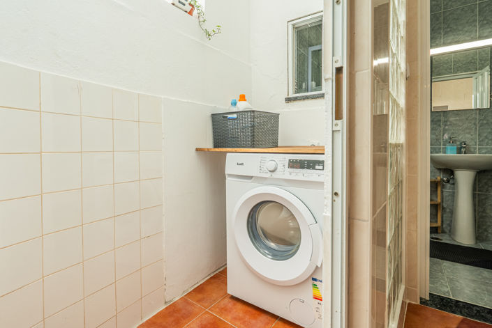 Image No.23-4 Bed Townhouse for sale