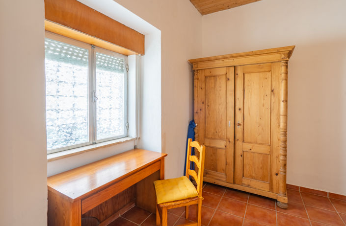 Image No.37-4 Bed Townhouse for sale