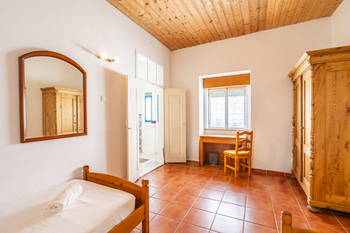 Image No.39-4 Bed Townhouse for sale