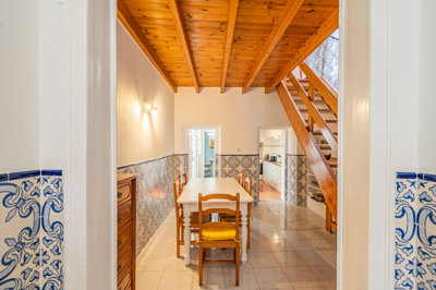 7 Dining room.jpg