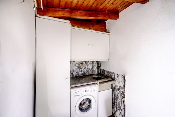 Image No.31-3 Bed Townhouse for sale