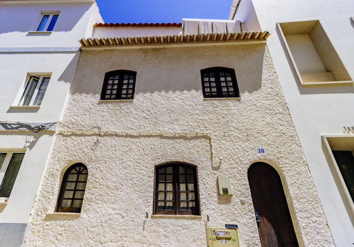Lagos, Townhouse