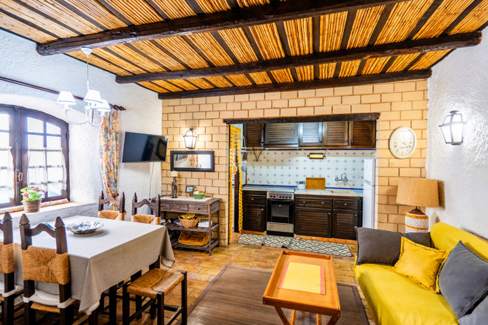 Image No.9-3 Bed Townhouse for sale