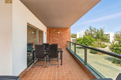 12 BALCONY.jpg