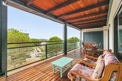 1 BALCONY (1).jpg