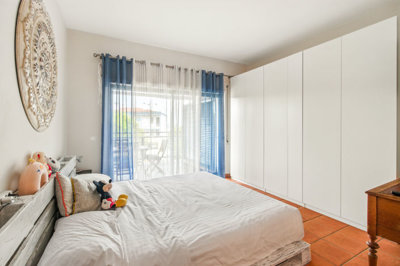 11 BEDROOM.jpg