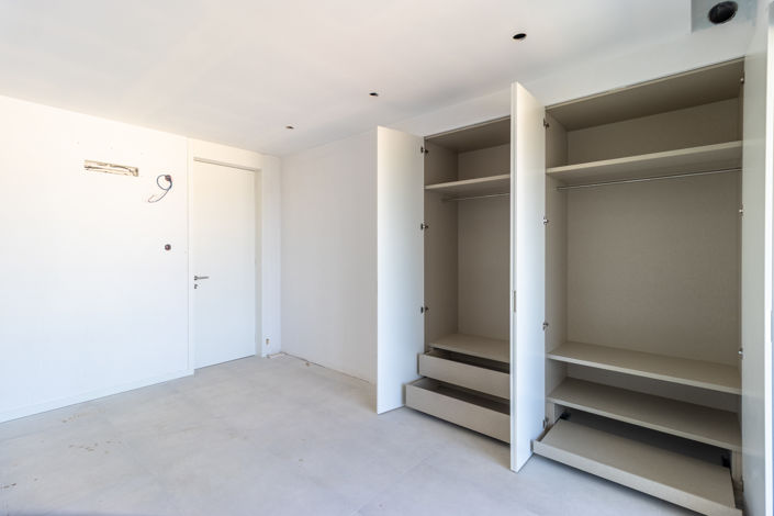 Image No.26-2 Bed Apartment for sale